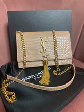 Load image into Gallery viewer, Camel Medium Crocodile Purse
