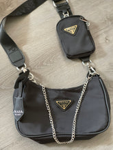 Load image into Gallery viewer, Black crossbody bag
