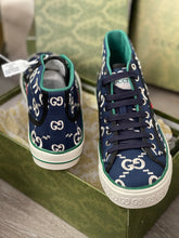 Load image into Gallery viewer, Unisex GG sneakers
