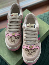 Load image into Gallery viewer, Pink Lover sneakers
